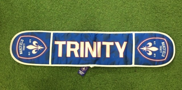 Trinity Oven Gloves Wakefield Trinity